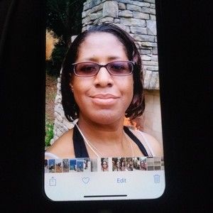 Meet your Posher, Yvette